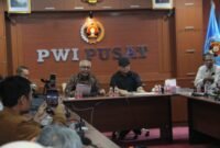 PWI Pusat secara resmi meluncurkan empat ajang penghargaan bergengsi dalam rangka menyambut Hari Pers Nasional (HPN) 2026, yakni Anugerah Jurnalistik Adinegoro, SIWO Award, Press Card Number One (PCNO), dan Tribrata Award hari ini, Selasa (4/11) di Sekretariat PWI, Jakarta (foto: dok PWI Pusat)