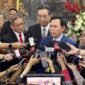 Ketua Dewan Perwakilan Daerah (DPD) RI, Sultan Baktiar Najamudin, saat diwawancarai awak media (foto: dok DPD RI)