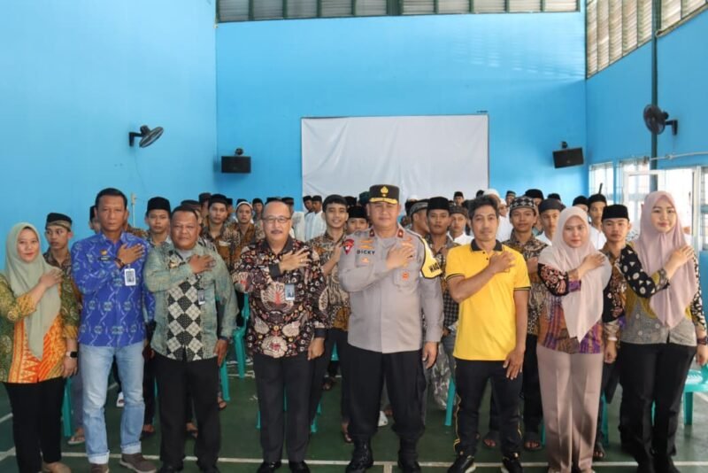 Foto Bersama Waka Polda Bengkulu saat kunjungi LPA Bentiring