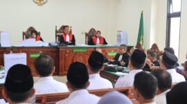 Ketua Majelis hakim Paisol, mencecar 15 saksi kasus Korupsi perjalanan dinas Dewan di Sekretariat DPRD Provinsi  Bengkulu.