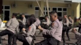 Latihan bela diri menjadi bekal penting bagi personel Samapta Polda Bengkulu dalam menghadapi situasi berisiko saat menjalankan tugas kepolisian.