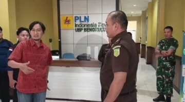 Kasus dugaan korupsi AVR PLTA Musi jadi sorotan nasional. Kejati Bengkulu kirim sinyal keras ke mafia proyek BUMN.