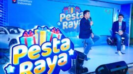 Bank Raya menghadirkan hadiah mobil listrik BYD Seal, motor listrik, dan saldo tabungan lewat Program Pesta Raya untuk menarik minat nasabah bank digital.