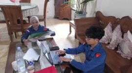 


Kejati Bengkulu menyisir rumah mantan Kadis Pertambangan Bengkulu Utara untuk mengembangkan kasus dugaan korupsi tambang.