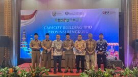 Meski inflasi Bengkulu masih terkendali di angka 2,77 persen, TPID diminta mewaspadai inflasi pangan akibat tingginya permintaan dan keterbatasan produksi cabai dan ayam ras.