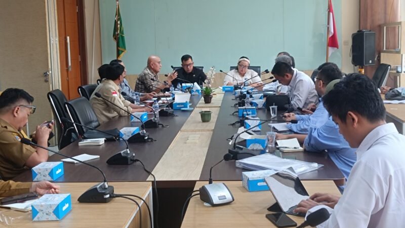 DPRD Bengkulu menyoroti dampak lingkungan dan pelaksanaan CSR PLTU Teluk Sepang setelah muncul keluhan warga terkait SUTT dan kondisi sekitar pembangkit listrik.