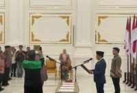 Wali Kota Bengkulu melantik Pj Sekda Medy Febriansya dan berharap mampu mempercepat pembangunan serta mendorong budaya kerja berbasis target di Pemkot Bengkulu.