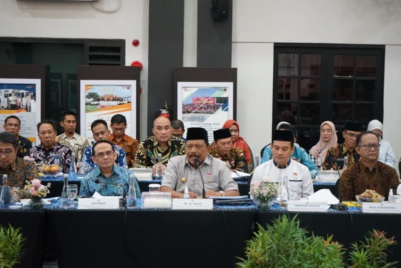Kolaborasi OJK, perbankan, dan Pemprov Bengkulu diperkuat untuk mempermudah akses kredit UMKM melalui PJOK 19/2025 demi mendorong pertumbuhan ekonomi daerah.