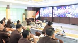 Kejati Bengkulu sukses meraih predikat WBBM dari PANRB dan bersaing dengan Kejati Jawa Timur. Capaian ini menjadi bukti komitmen integritas dan pelayanan publik.