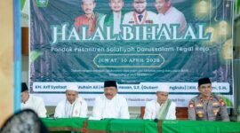 HALAL BILHALAL : Wagub Mian dorong agribisnis pesantren di Bengkulu Utara, salurkan bantuan sembako dan mulai program cetak sawah untuk ketahanan pangan.. (jJumat-10-04-2026): Foto: IST//MBG. 