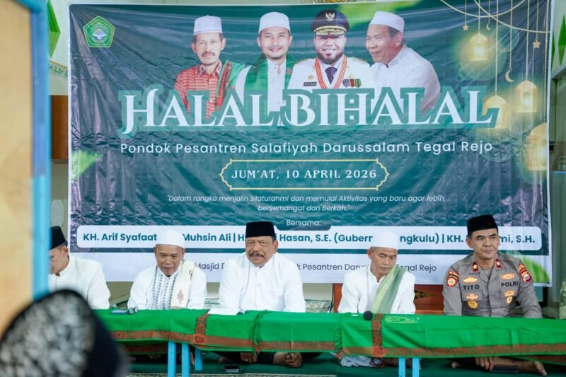 HALAL BILHALAL : Wagub Mian dorong agribisnis pesantren di Bengkulu Utara, salurkan bantuan sembako dan mulai program cetak sawah untuk ketahanan pangan.. (jJumat-10-04-2026): Foto: IST//MBG. 