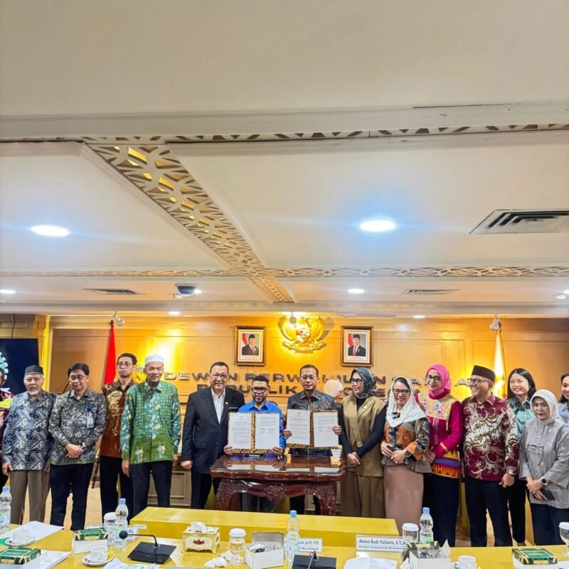 Senator DPD RI Destita Khairilisani mendesak BPJS Kesehatan mengaktifkan kembali 115 ribu warga miskin Bengkulu yang belum tercover JKN. Masih ada 278 ribu peserta nonaktif.