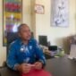 SAMPAIKAN: Kepala Dinas Perindustrian dan Perdagangan (Disperindag) Provinsi Bengkulu, Desman Siboro, sampaikan pelaku usaha beralih ke kemasan ramah lingkungan seperti daun pisang sebagai solusi hemat dan berkelanjutan. (Jumat-17-04-2026)--FOTO: HANDI//MBG.