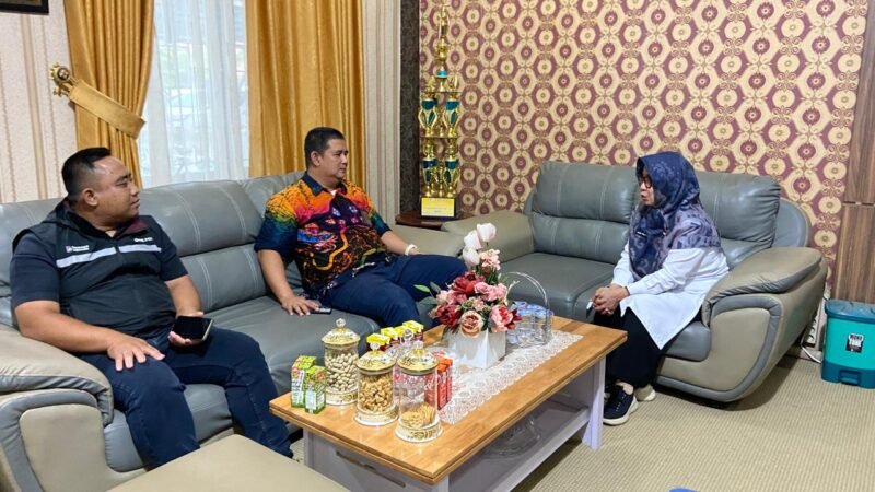 Pelindo Bengkulu kontribusikan Rp33,3 miliar pajak tahun 2025, dorong pembangunan dan perkuat ekonomi daerah Kota Bengkulu.