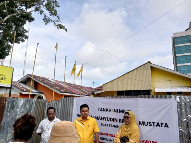 Kuasa hukum DPD Partai Golkar Kota Bengkulu menilai pemagaran kantor Golkar tidak memiliki dasar hukum jelas dan dilakukan tanpa putusan pengadilan.