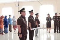 Kejati Bengkulu memperkuat soliditas internal melalui pelantikan pejabat baru guna meningkatkan pelayanan dan penegakan hukum yang profesional dan berintegritas.