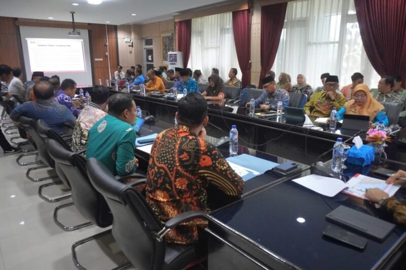 Pemprov Bengkulu memperketat pengawasan produksi tambang MBLB untuk meningkatkan kepatuhan perusahaan dan mengoptimalkan penerimaan pajak daerah.