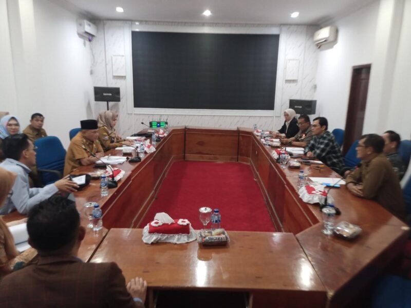 DPRD Kota Bengkulu meminta Pemkot membuka master plan penataan Pantai Panjang agar pedagang dan masyarakat memahami arah pembangunan kawasan wisata tersebut. (SENIN - 25-05-2026)-- FOTO: HANDI//MBG.