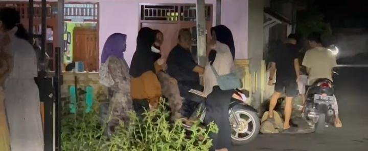 Ratusan warga Bengkulu diduga menjadi korban investasi bodong dan arisan Dapin dengan kerugian mencapai Rp20 miliar. Korban kini memburu pengelola dan melapor ke Polda Bengkulu.