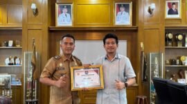 Kepala Dinas Sosial Bengkulu Utara Agus Sudrajat menegaskan penghargaan Ombudsman menjadi motivasi untuk terus meningkatkan pelayanan publik yang profesional, cepat, dan berpihak kepada masyarakat.
