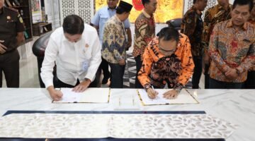 Kejati Bengkulu dan KPU Provinsi Bengkulu memperkuat kerja sama bidang perdata dan tata usaha negara untuk menghadapi berbagai persoalan hukum kelembagaan.